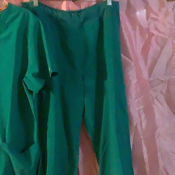 Dickies scrubs set NWOT - Picture 2 of 8